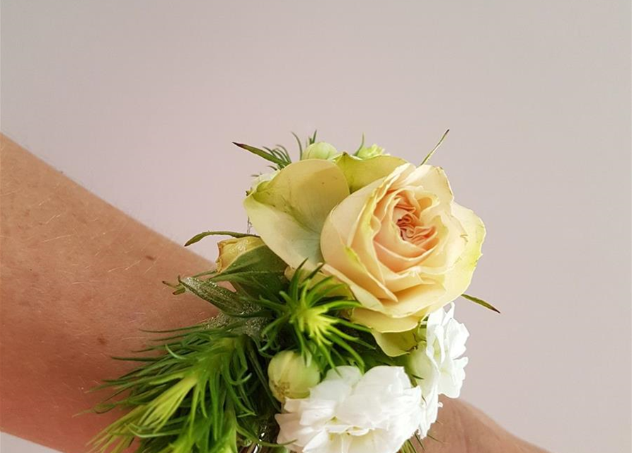 Körperschmuck Champagnergrün Nr.12