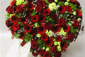 Trauerherz Nr. 20 rot mit weiß