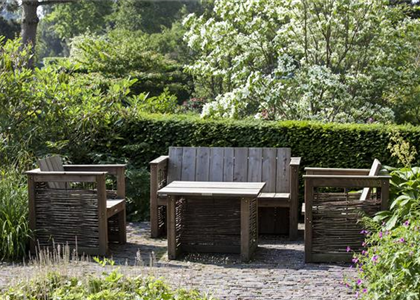 GARTENARBEITEN VOR DEM WINTER