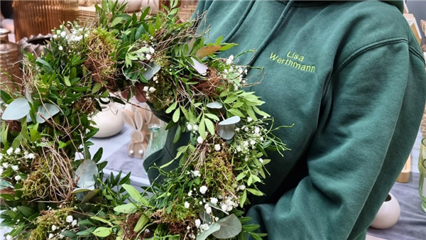 Floristik Workshop Frühlingskranz mit Naturmaterialien (Erwachsene) 